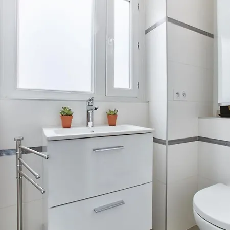 Apartment Montmartre Abbesses